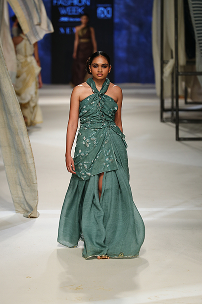 Lakme Fashion Week: Designer Anavila showcases Dabu collection