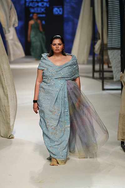 Lakme Fashion Week: Designer Anavila showcases Dabu collection