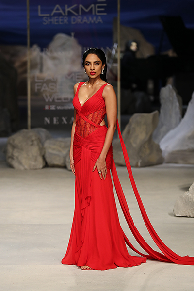 Lakme Fashion Week: Tarun Tahiliani showcases latest collection