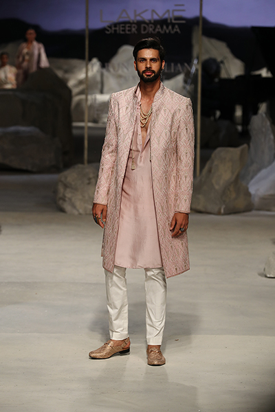 Lakme Fashion Week: Tarun Tahiliani showcases latest collection