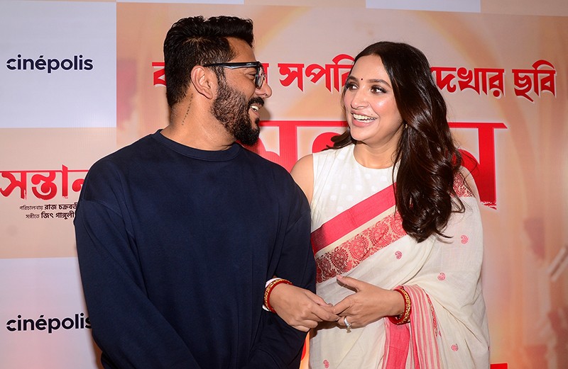 In images: Premiere of Raj Chakraborty's Shontaan starring Mithun Chakraborty, Ritwick, Subhashree