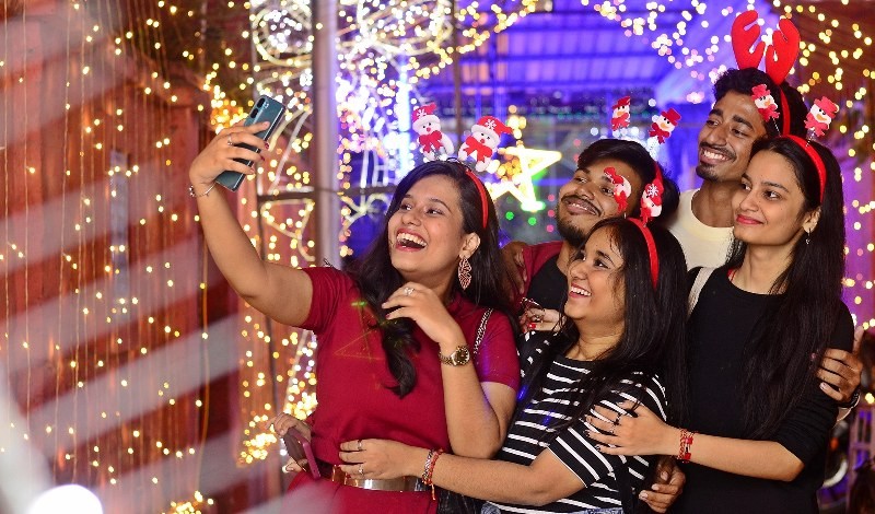 Glimpses of Christmas celebrations in Kolkata