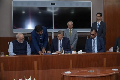 Sanjay Malhotra takes charge as 26th RBI Governor