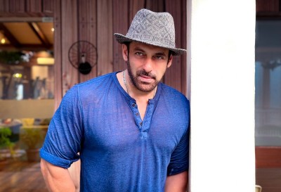 Police arrest man from Noida for allegedly giving death threats to Salman Khan, Baba Siddique