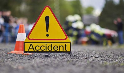 Auto-rickshaw overturns after hitting a bike in Uttar Pradesh's  Auraiya, two die