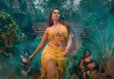 Tamannaah Bhatia's latest released movie Aranmanai 4 earns Rs 4 crore on first day