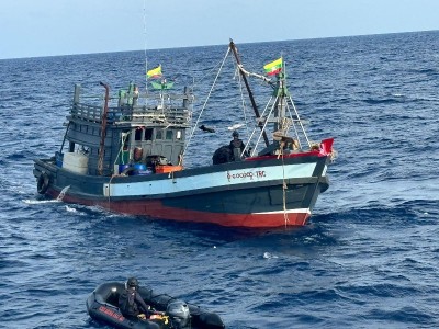 Indian Coast Guard apprehends Myanmarese fishing boat with 5,500 kgs of prohibited drugs in Andaman seas