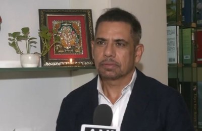 Robert Vadra drops hint at contesting Lok Sabha polls, says 'if Amethi wants'