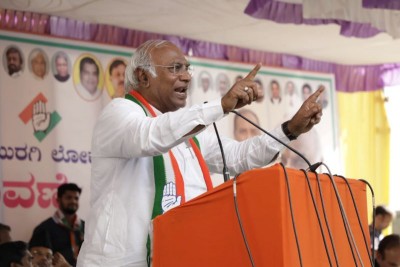 EC responds strongly to Mallikarjun Kharge's allegations on voter turnout figure, calls them 'baseless'