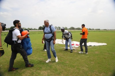 Indian Minister Gajendra Singh Shekhawat jumps from plane to observe World Skydiving Day, describes experience as 'truly exhilarating'