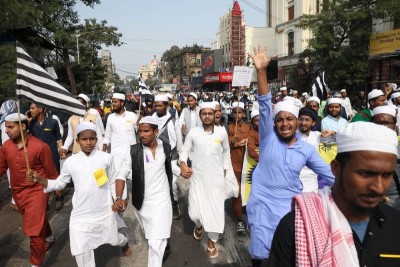 IN IMAGES: Muslims led by West Bengal Jamiat-e-Ulama protest against Waqf Amendment Bill in Kolkata