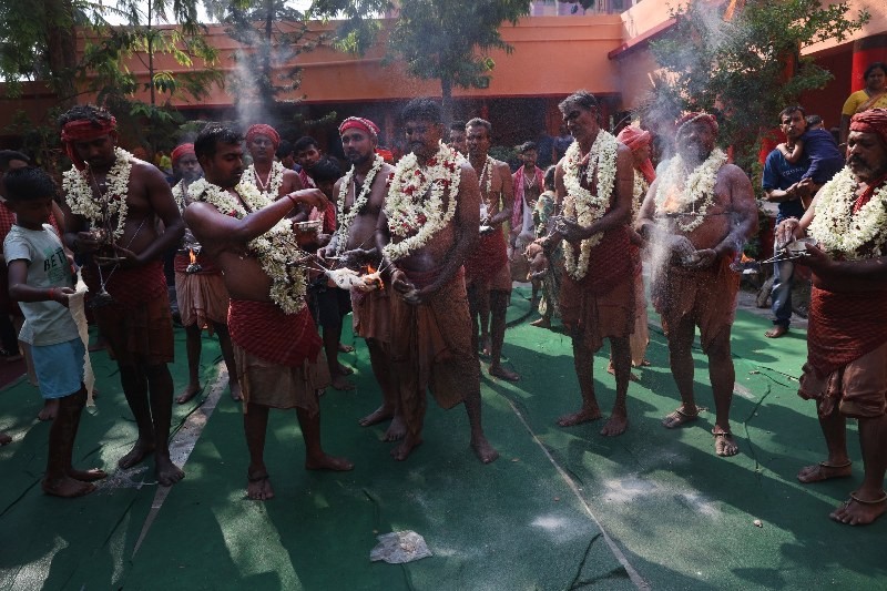 In Images: Gajan Festival In Bengal