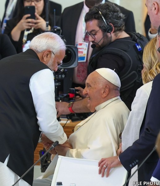 PM Modi condoles the passing of Pope Francis, shares throwback images