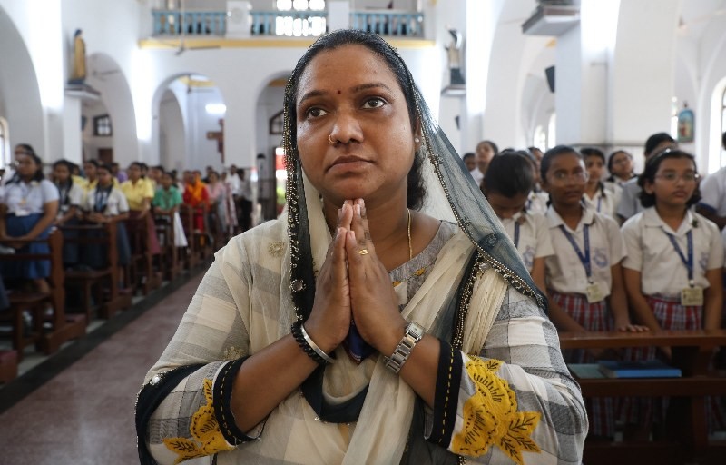 In Images: Students, teachers attend a Mass ahead of Pope Francis' funeral at St. Ignatius Church in Kolkata