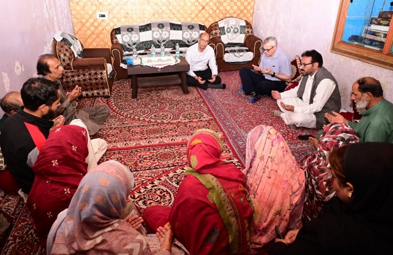 In Images: J&K CM Omar Abdullah visits shelling-hit Tangdhar and Uri