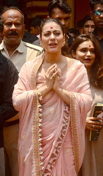 In Images: Kajol visits Kolkata's Dakshineswar Temple promoting her upcoming film Maa