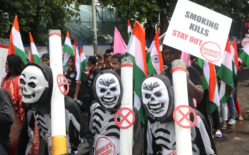 In Images: Kolkata observes anti-tobacco day