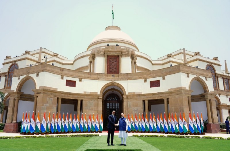 In Images: Paraguay President Santiago Palacios meets PM in New Delhi