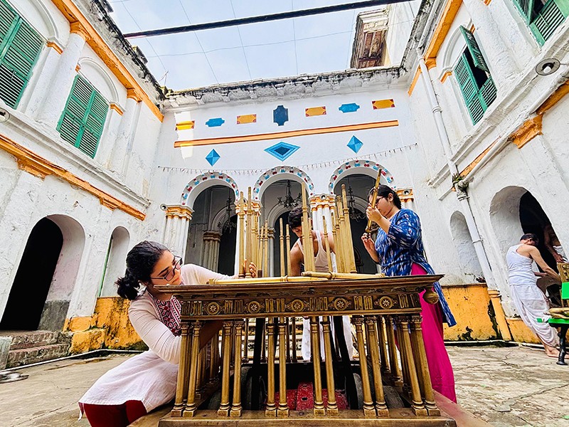 Rathayatra 2025: Glimpses of the preparation in north Kolkata's Tarak Pramanik Bari