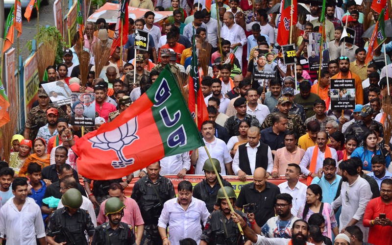 In Images: BJP organises march to law college to protest gangrape on campus