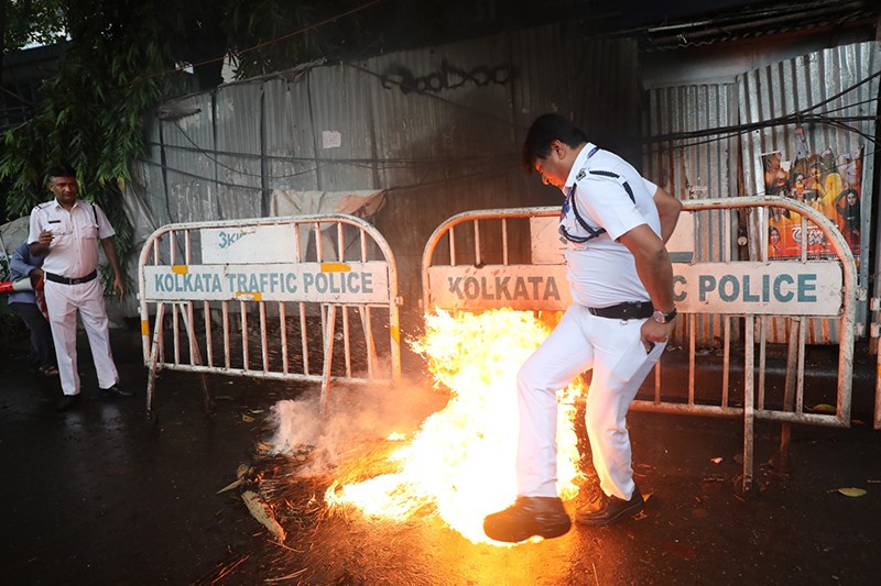 In Images: Bharat Bandh called by 10 trade unions