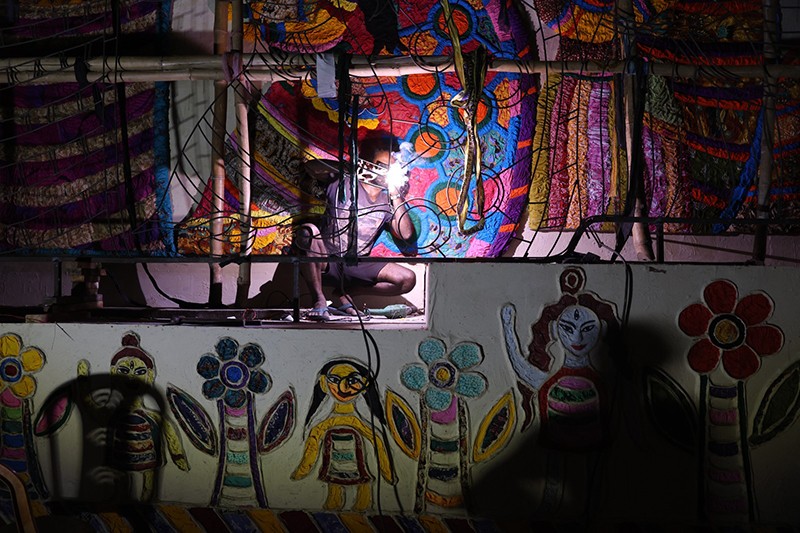 In Images: Kolkata's Tala Barowari Durga Puja 2025 brings theme ‘Madhusudan’ by artist Prashanta Pal