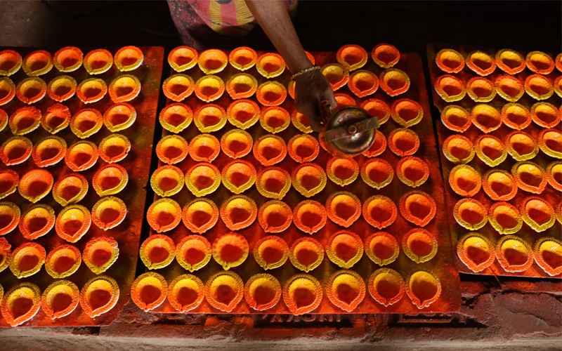 In Images: Kolkata readies for Diwali with idols and earthen lamps