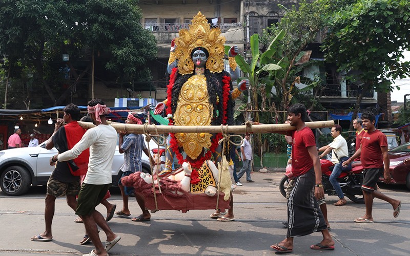 In Images: Kolkata’s Kumartuli sends out Kali idols ahead of the festival