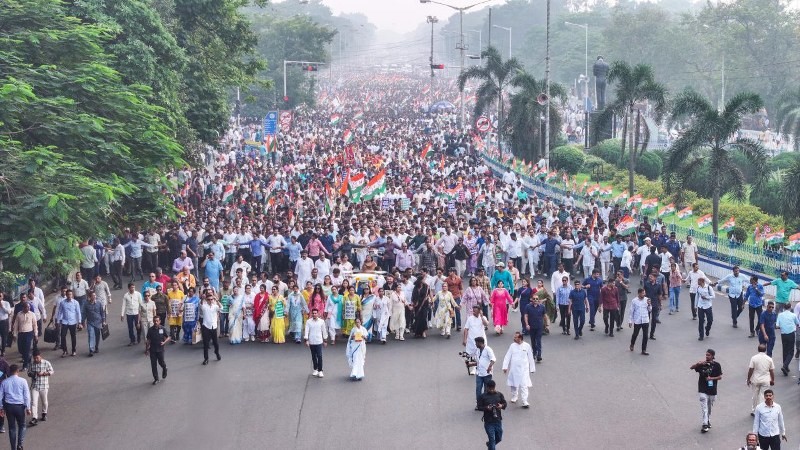 In Images: Mamata Banerjee Leads Protest March Against SIR and NRC in Kolkata