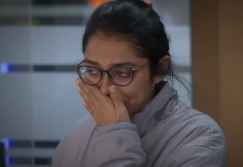 Long queues and cancellations at Ahmedabad airport highlight IndiGo’s nationwide crisis despite DGCA’s emergency intervention.