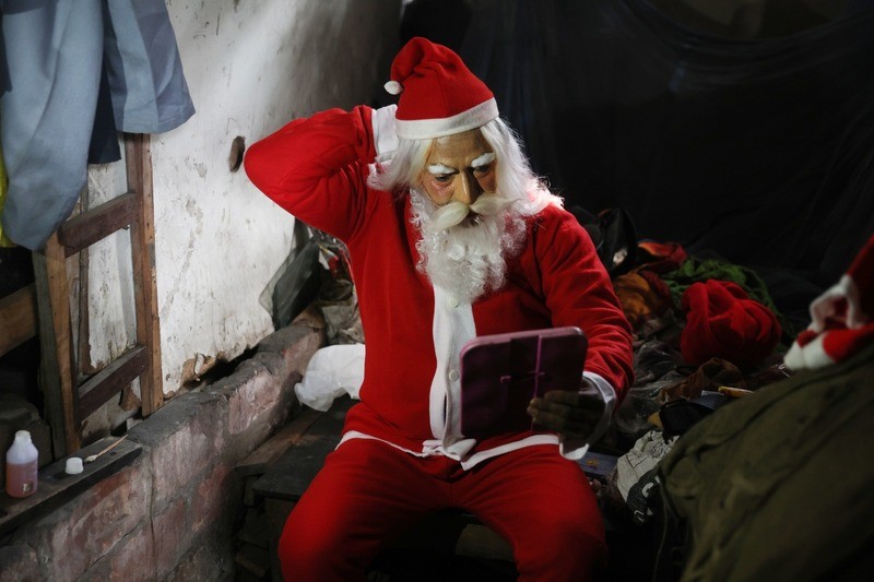 In Images: Santa greets children in Kolkata