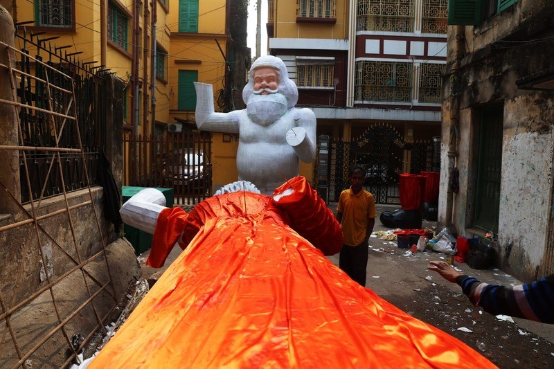 In Images: Artisan crafts Santa statue ahead of Christmas in Kolkata