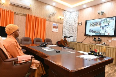 Yogi Adityanath monitors final snan of Maha Kumbh