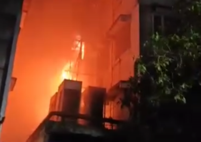 Fourteen die after fire breaks out in central Kolkata hotel