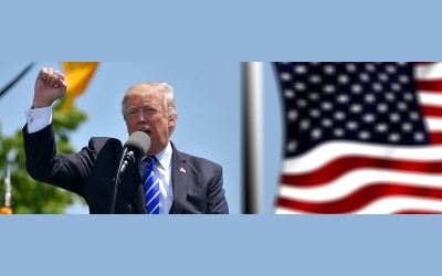 US economy shrinks for first time in over two years as imports surge ahead of new tariffs