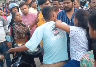 Kanpur: Parents thrash their son, his girlfriend in public after catching them having chowmein together