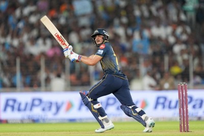 Gujarat Titans overwhelm Sunrisers Hyderabad, climb to second place in IPL points table