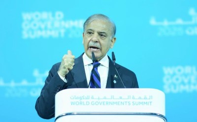 IMF approves $1 billion loan to Pakistan, India abstains from voting