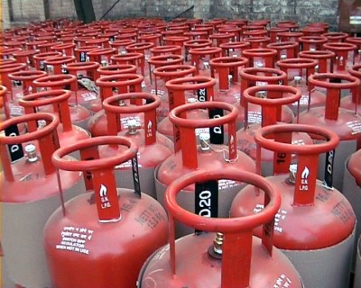 Commercial LPG, jet fuel prices cut for third month; ATF down ₹2,414, LPG cylinder cheaper by ₹24 from June 1