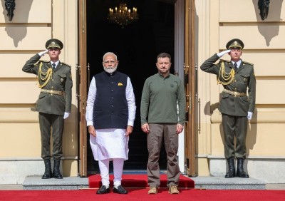 Zelenskyy, Modi discuss bilateral ties, Russia conflict 