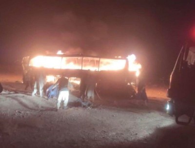 Deadly bus crash in Afghanistan: 76 deportees from Iran killed