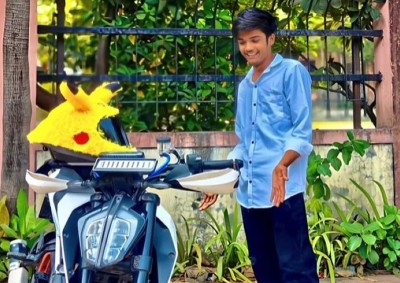 18-year-old Surat vlogger ‘PKR Blogger’ dies in high-speed bike accident