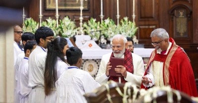 In Images: Inside PM Modi’s Christmas visit to Delhi church