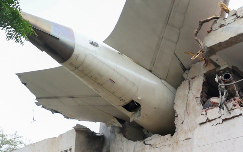 New report questions whether AI 171 crash involved intentional fuel cutoff.