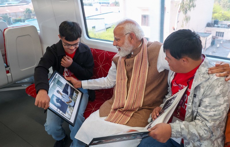 In Images: PM Modi interacts with commuters on new Meerut metro route