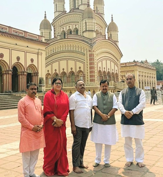 In Images: BJP president Nitin Nabin visits Dakshineswar Temple in Kolkata