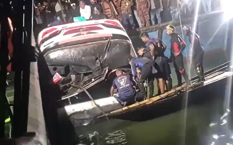 Bus accident in Bangladesh leaves 16 dead as rescuers search river for missing passengers.