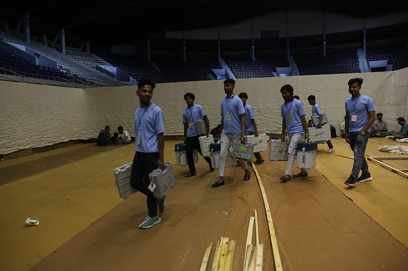 In Images: Poll preparedness peaks as VVPAT machines reach Kolkata centres ahead of final Bengal voting phase