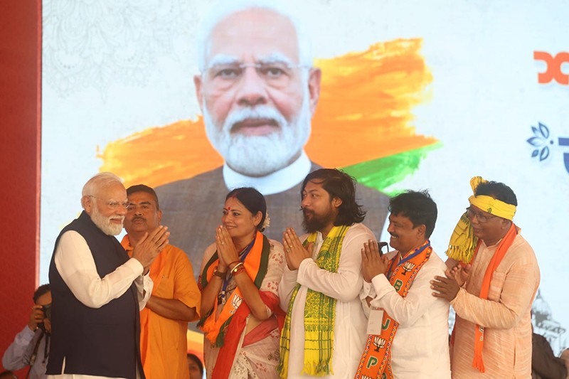 Bengal’s Big Political Moment: Suvendu Adhikari Takes Oath — See The Images