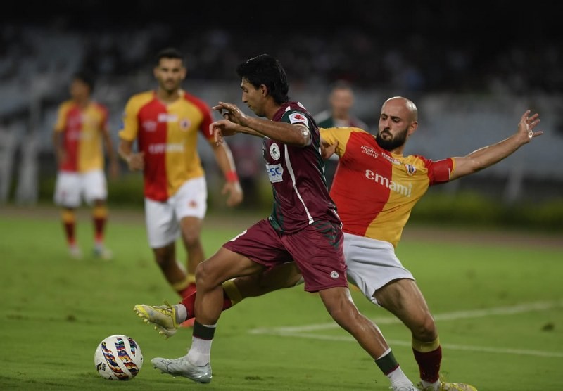 In Images: Kolkata witnesses electrifying Mohun Bagan-East Bagan derby